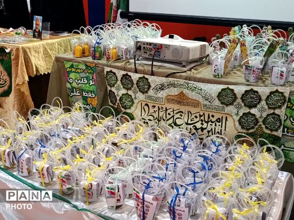 نمایش همبستگی دختران ورزشکار جعفرآباد در جشن بزرگ غدیر