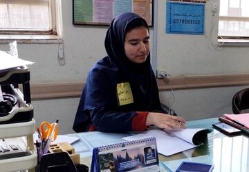 مدرسه یک روز به دست دانش‌آموزان سپرده شد