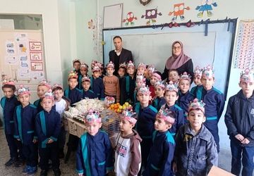  جشن یلدای ایرانیان در مدرسه پسرانه شیخ صدوق صباشهر