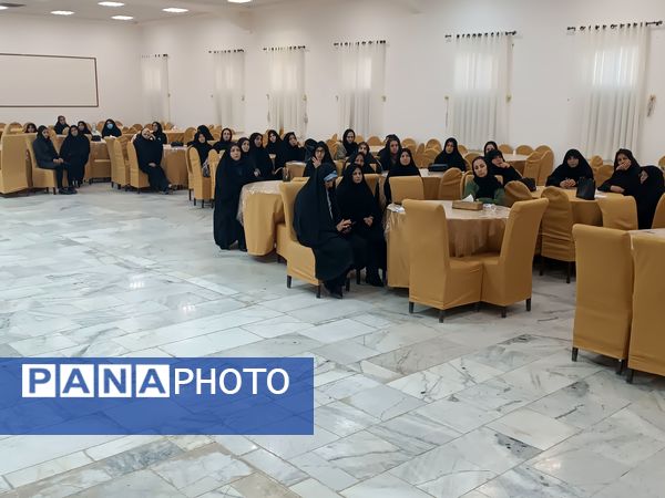 نشست اولیا و مربیان در شهرستان گناباد