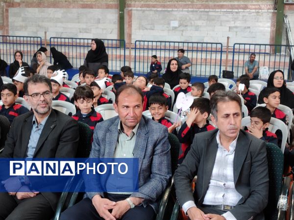 زنگ بهداشت دهان و دندان در دبستان معلم دوره اول نواخته شد