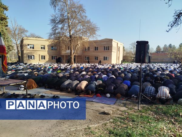 برگزاری نماز عید فطر در باغ ملی آشخانه