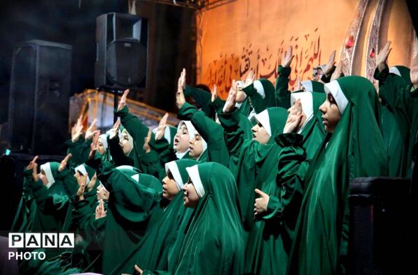در میان غبار خاطرات؛ وقتی تهرانِ دهه ولایت با سوگ ۱۵ خرداد گره خورد
