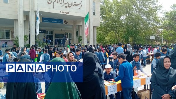 جشنواره غذا و صنایع دستی در دبستان امام حسن (ع) مصلی نژاد
