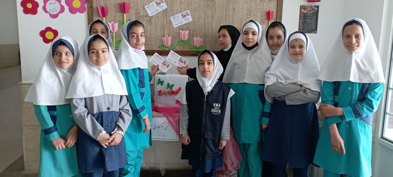 طنین نوع‌دوستی در مدارس آباده/ فیلم