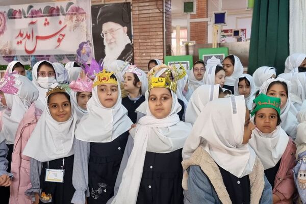 مدارس ورامین در سالروز ولادت حضرت زهرا(س) غرق در شور و جشن 