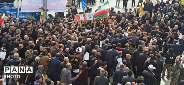تشییع پیکر مطهر دو سردار پر افتخار استان در آخرین پنجشنبه سال