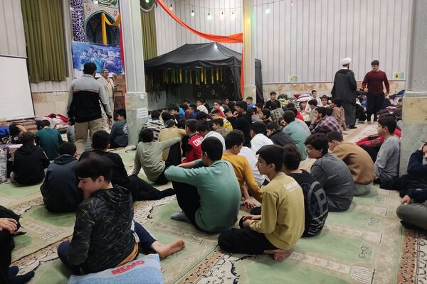 نجوای دل‌ها در مسجد امام سجاد (ع)