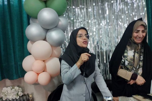 برگزاری جشن بزرگداشت میلاد باسعادت پیامبر اکرم(ص) و امام صادق(ع) در دبستان شهیدرجایی شهرستان قدس