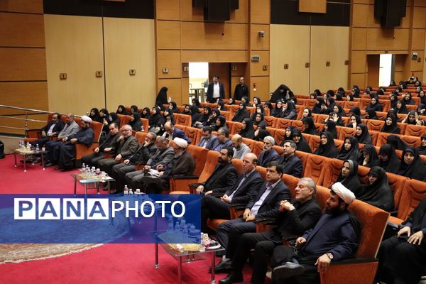 مراسم گرامیداشت سالگرد رحلت امام خمینی(ره) با حضور فرهنگیان تبریز