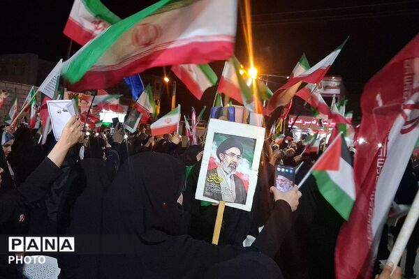 طوفان امید در خیابان‌های شهر باشت در سی دومین شامگاه عزاداری و مقاومت