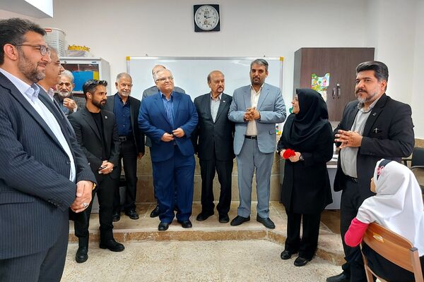 آیین بهره‌برداری از مدرسه زنده‌یاد لیلا لروند کهریزک