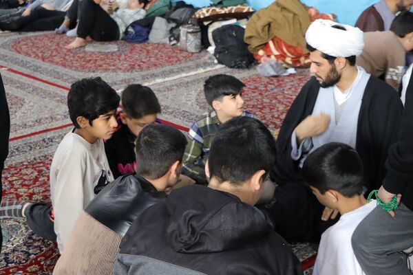 اعتکاف دانش‌آموزی در ناحیه یک بهارستان
