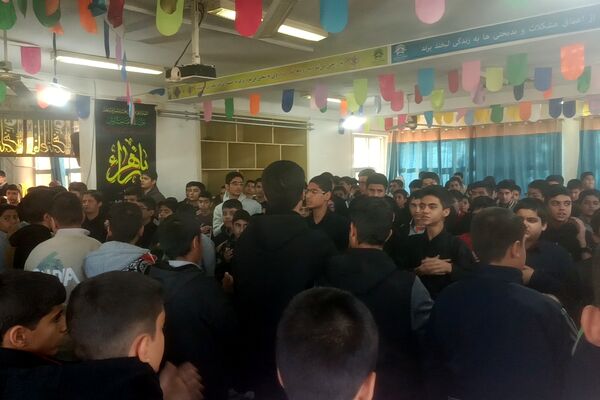 مراسم عزاداری حضرت فاطمه زهرا (س)در دبیرستان هیأت امنایی رازی