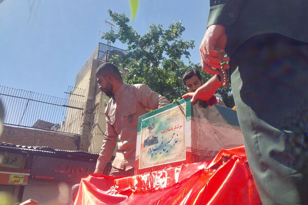 شیراز میزبان پیکر مطهر یکی از سرداران بزرگ انقلاب