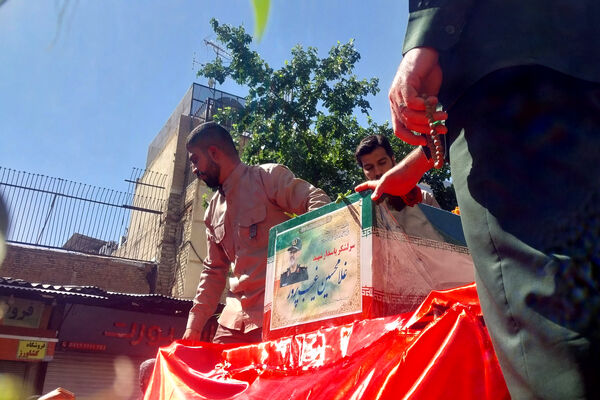 شیراز میزبان پیکر مطهر یکی از سرداران بزرگ انقلاب