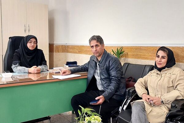  کارگاه تبیین و واکاوی ضروریات سفر یادگیری در دبیرستان‌ نمونه‌دولتی ولایت بهارستان‌دو