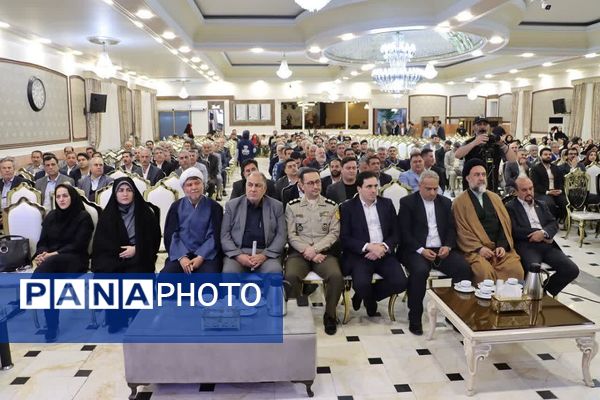 هفدهمین جشنواره مجمع خیرین مدرسه‌ساز شهریار در تالار شباهنگ شهریار 