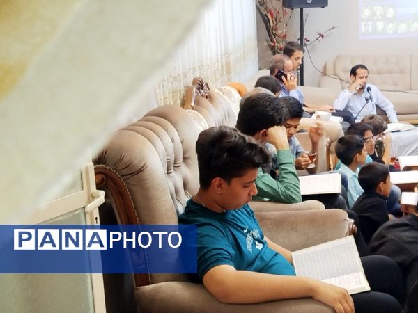  آغاز محفل قرآنی ‘چهل شب با چهل شهید’ در کاشمر 