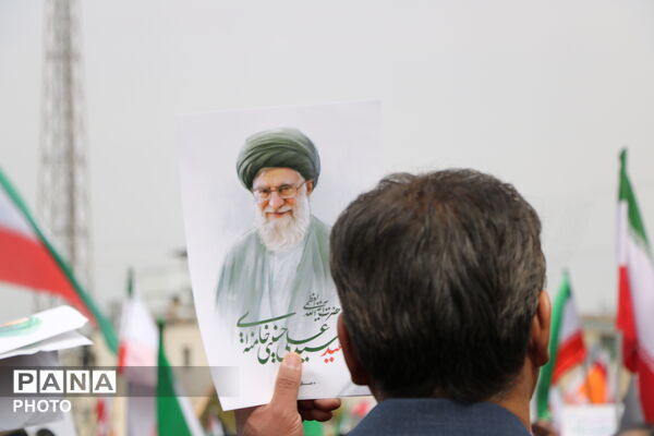 نسل جدید، پای آرمان‌های انقلاب 