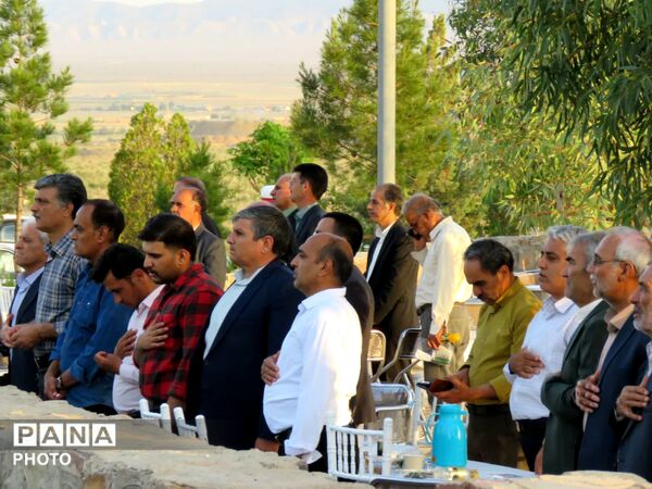 همایش «سپاس معلم» در خلیل‌آباد