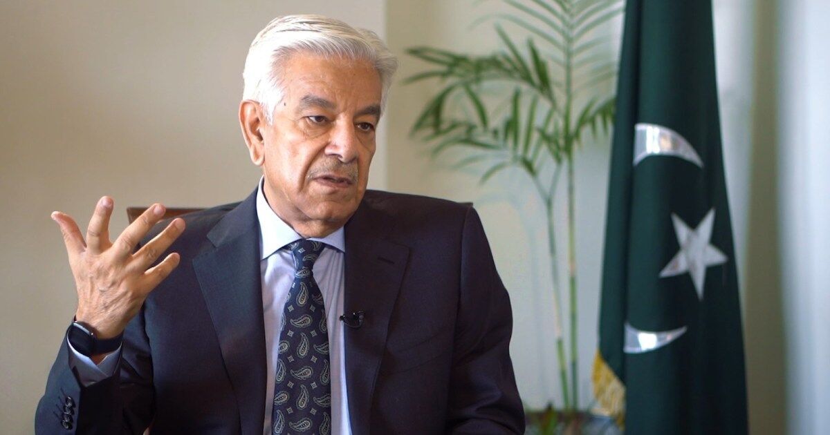 وزیر دفاع پاکستان خطاب به طالبان: بر طبل جنگ نکوبید