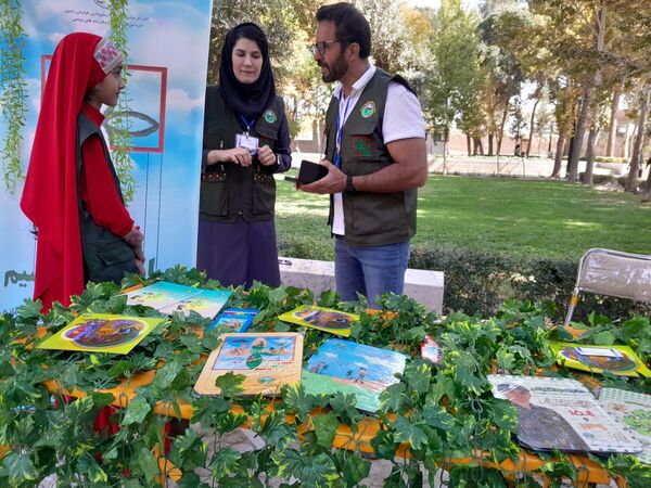 همایش کودک و شاهنامه در آرامگاه فردوسی 