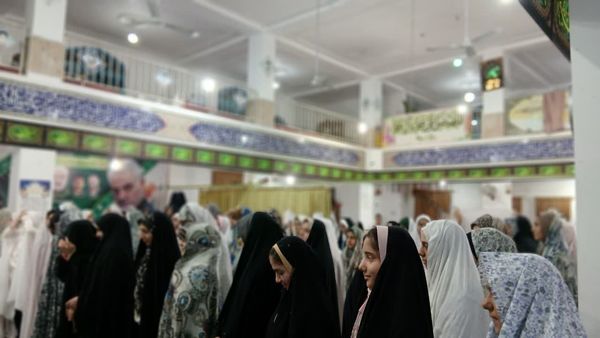 شور معنوی اعتکاف دانش‌آموزی در دامغان