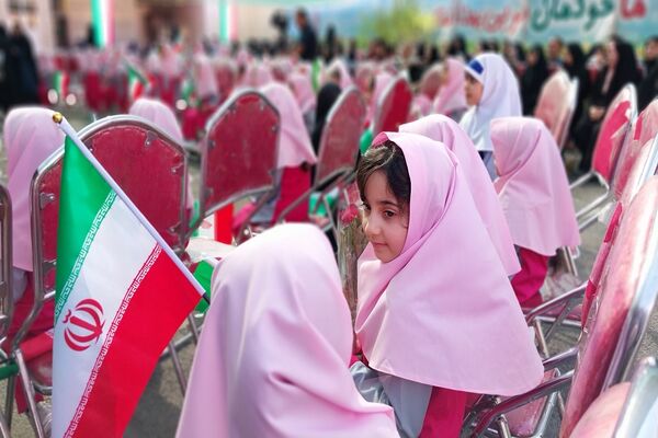 شکوفه‌های خوزستان راهی مدارس شدند