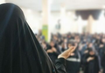 برپایی هیئت عزاداری در دبیرستان دخترانه صدیقه طاهره ناحیه یک شهرری