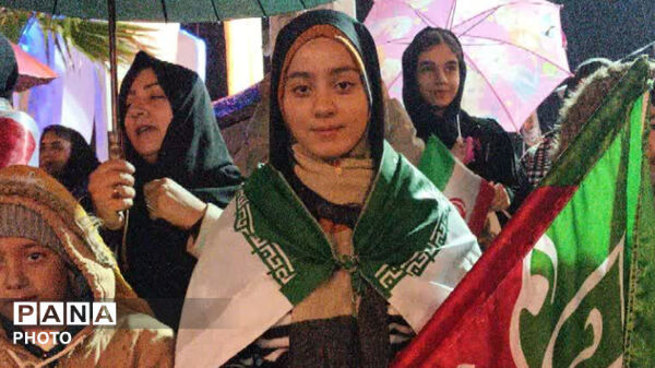 قیام تماشایی کوهدشتی‌ها، قرار شبانه زیرباران رحمت الهی