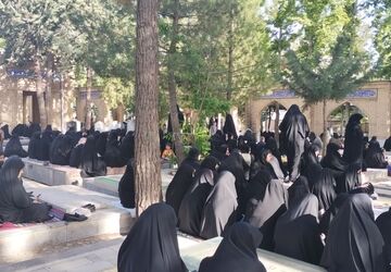 نوای عرفه در آغوش بهشت؛ زمزمه عشق در الشتر