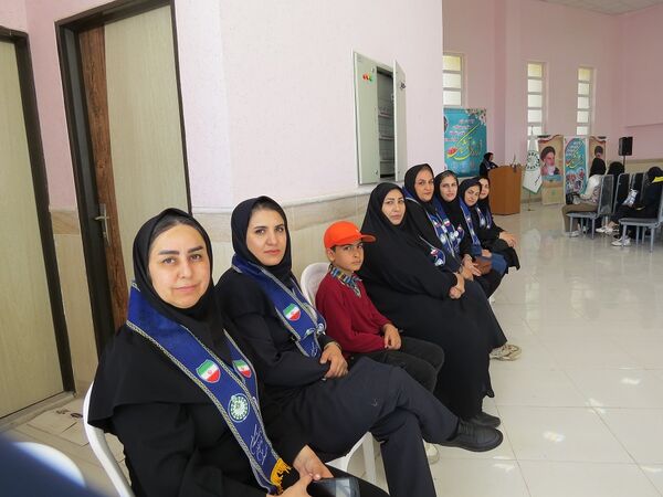 اردوی تمشک دختران بجنورد در اردوگاه شهید چمران 