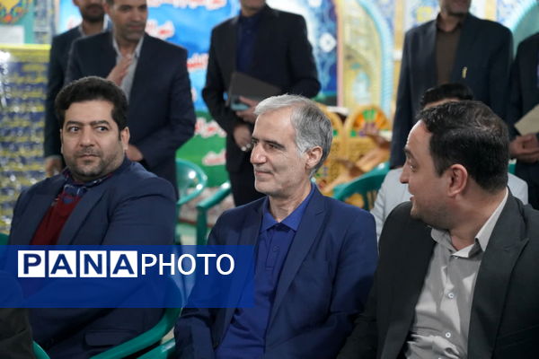 دیدار نوروزی مدیرکل آموزش و پرورش اصفهان با مدیران نواحی و مناطق استان
