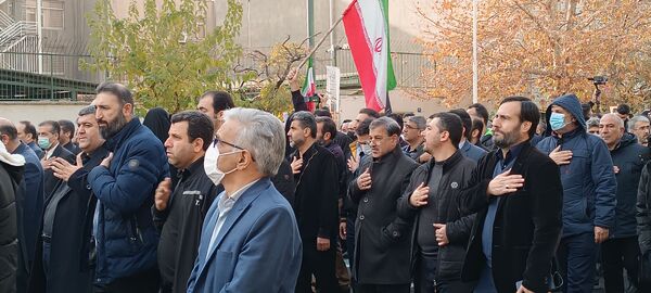 تشییع و تدفین پیکر شهید گمنام در اداره کل آموزش و پرورش شهر تهران