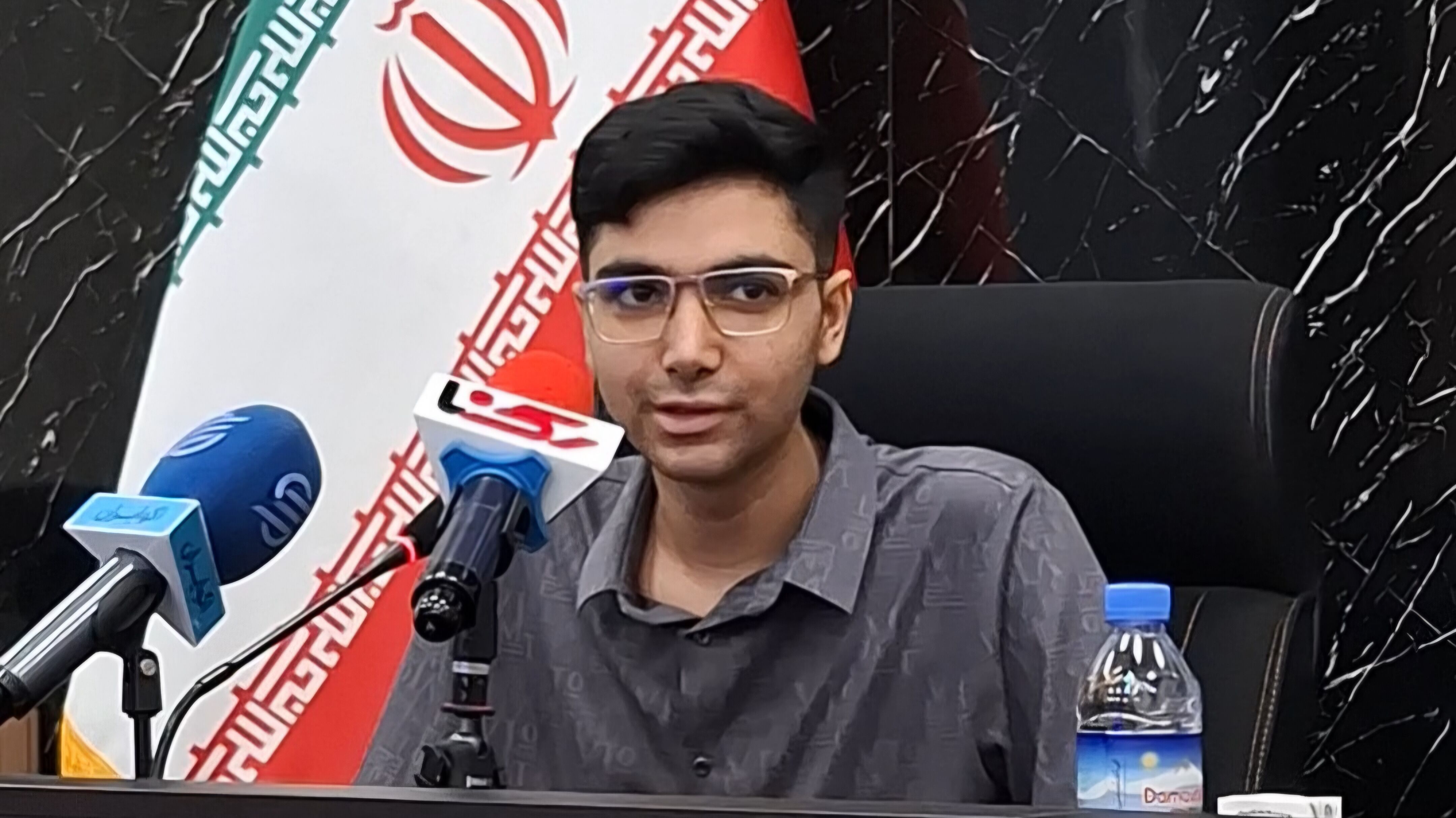 مدال‌آوران المپیاد اقتصاد باید بتوانند همین رشته را در دانشگاه ادامه دهند/ شرایط برای مدال‌آوران باید تسهیل شود