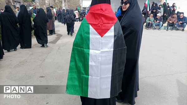  روز قدس باحضور پرشور مردم در نیشابور 