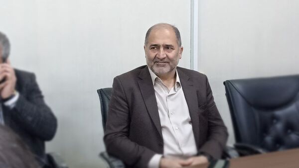 دیدار نوروزی مدیرکل آموزش و پرورش مازندران با کارکنان آموزش و پرورش محمودآباد 
