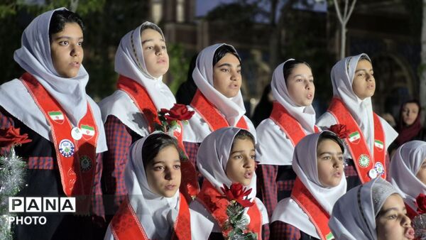 تجلیِ برنامه‌های پرورشی در میانهٔ شورِ پیشتازان