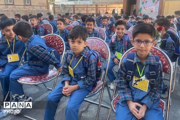 جشن شکوفه‌ها در ملارد؛ آغاز یک مسیر شیرین برای دانش‌آموزان کلاس اولی
