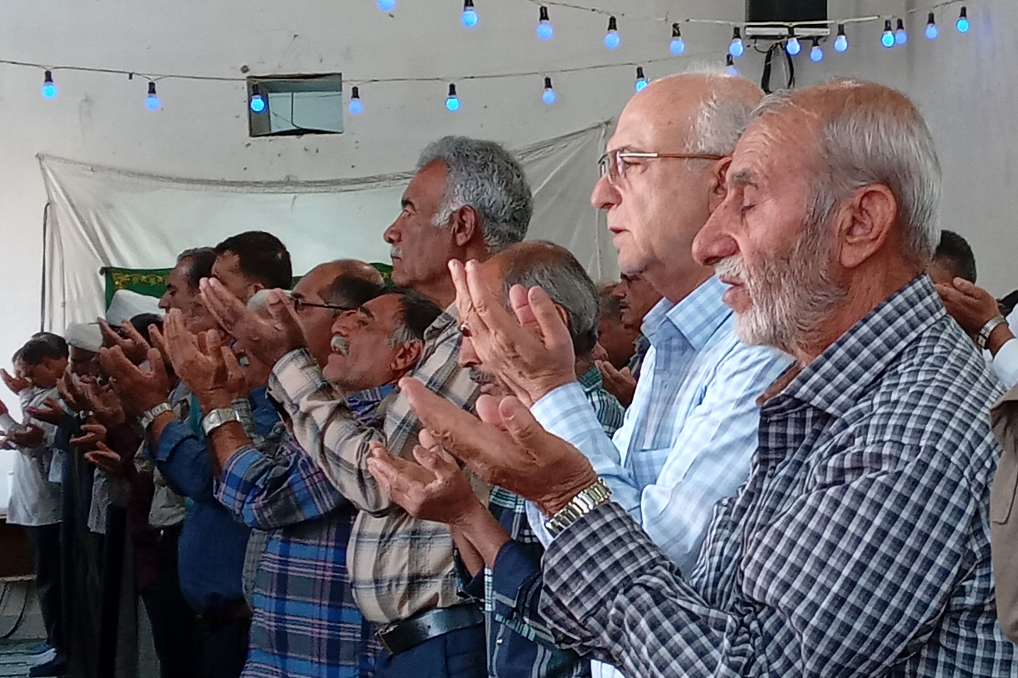 برگزاری نماز عید قربان در زرقان 