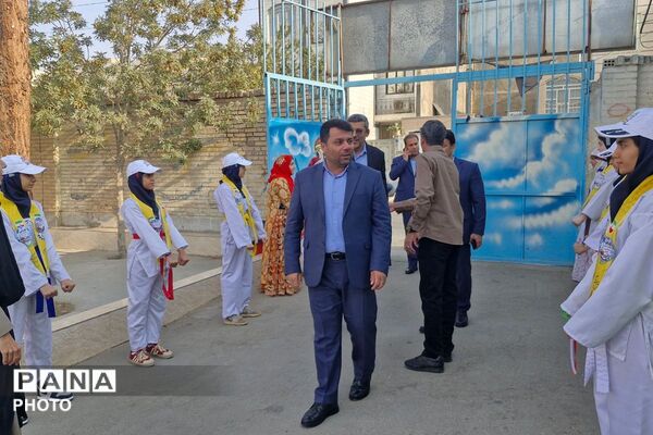 انتخابات انجمن‌های ورزشی در دبیرستان طاها قرچک همزمان با هفته تربیت‌بدنی