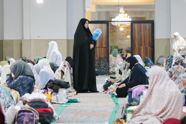 اعتکاف مادر و دختری در مسجد مقدس جمکران