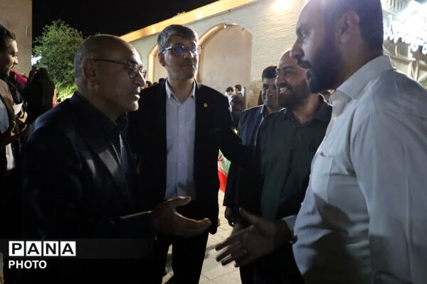  بازدید مدیرکل آموزش و پرورش استان از موکب دانش‌آموزان سمپاد 