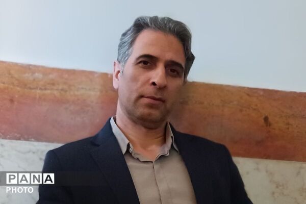برگزاری جشنواره همیار معلم در بهارستان‌دو