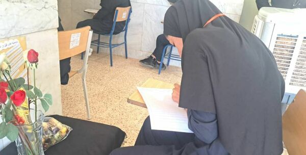 رقابت دانش‌آموزان میانکوه در امتحانات نوبت دوم