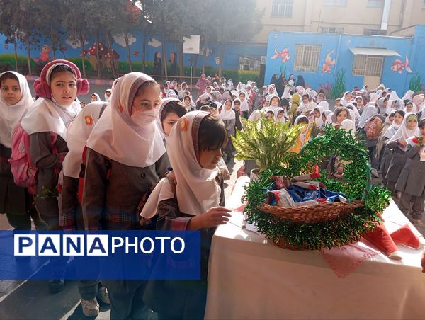 جشن میلاد حضرت ولی عصر (عج)در دبستان نرجس