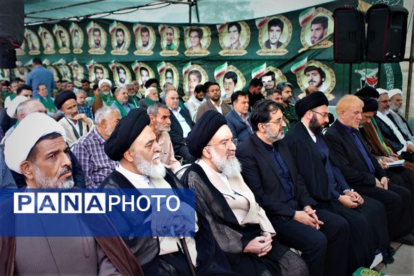 آیین سالگرد شهید آیت الله سعیدی و شهدای سادات استان قم 