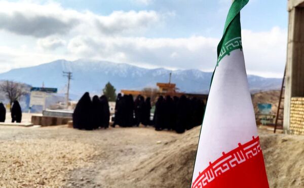 قاب‌های ماندگار در کنار شهید منطقه میانکوه