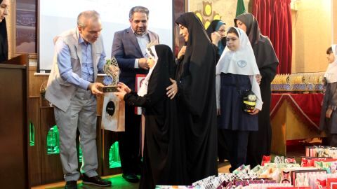 مراسم اختتامیه جشنواره جابر بن حیان در منطقه ۵ 